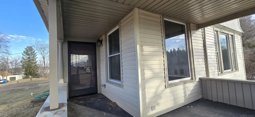205 S Dettman Road Leoni Township, MI 49203