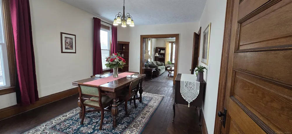 205 S Dettman Road Leoni Township, MI 49203