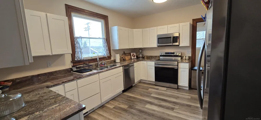 205 S Dettman Road Leoni Township, MI 49203