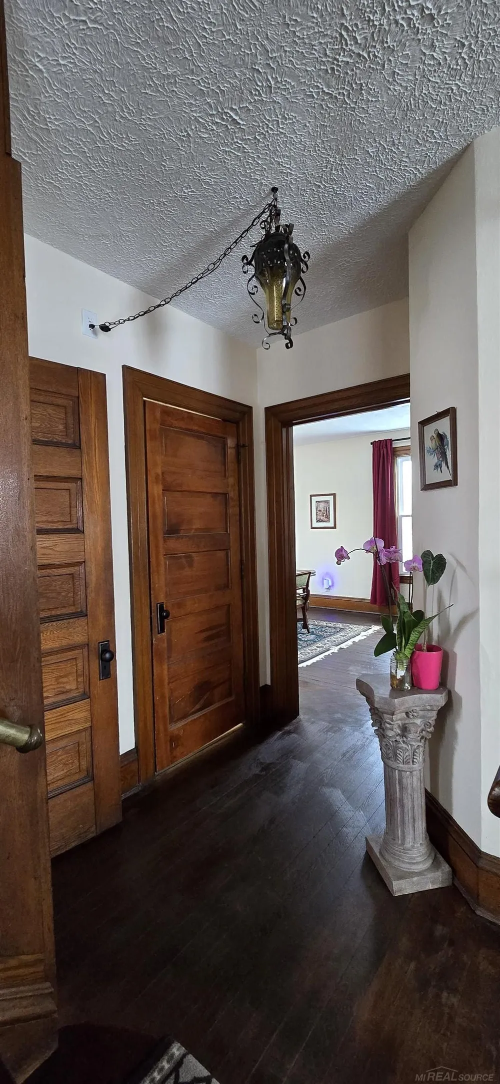 205 S Dettman Road Leoni Township, MI 49203