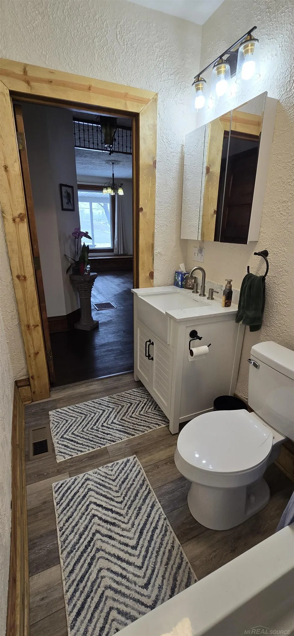 205 S Dettman Road Leoni Township, MI 49203