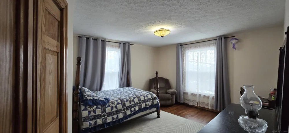 205 S Dettman Road Leoni Township, MI 49203