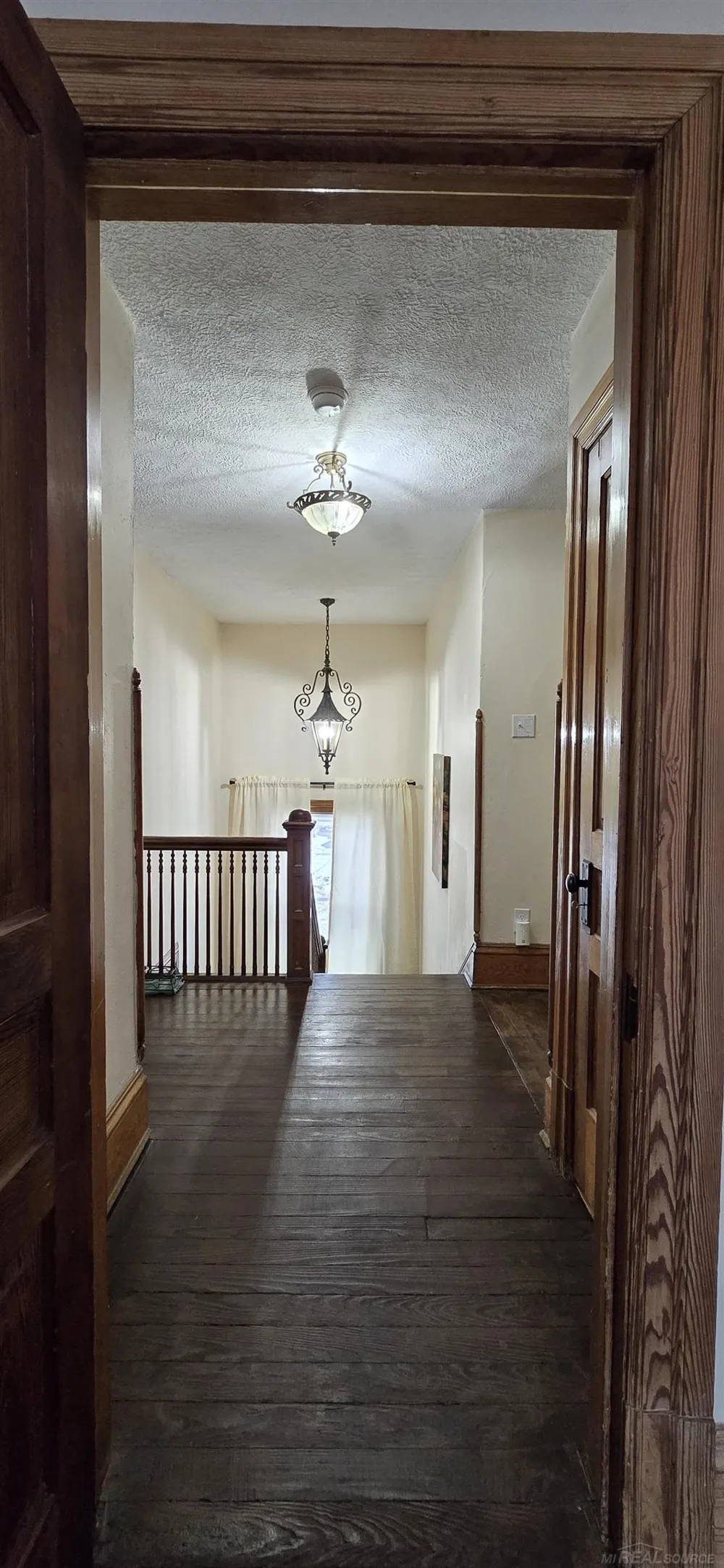 205 S Dettman Road Leoni Township, MI 49203