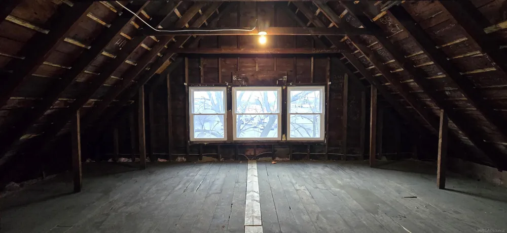 205 S Dettman Road Leoni Township, MI 49203