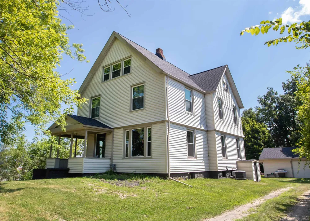 205 S Dettman Road Leoni Township, MI 49203