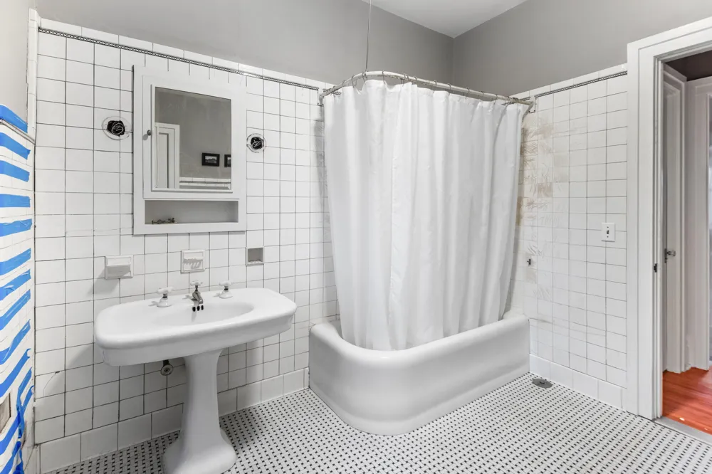 65 S Howell Street Hillsdale City, MI 49242