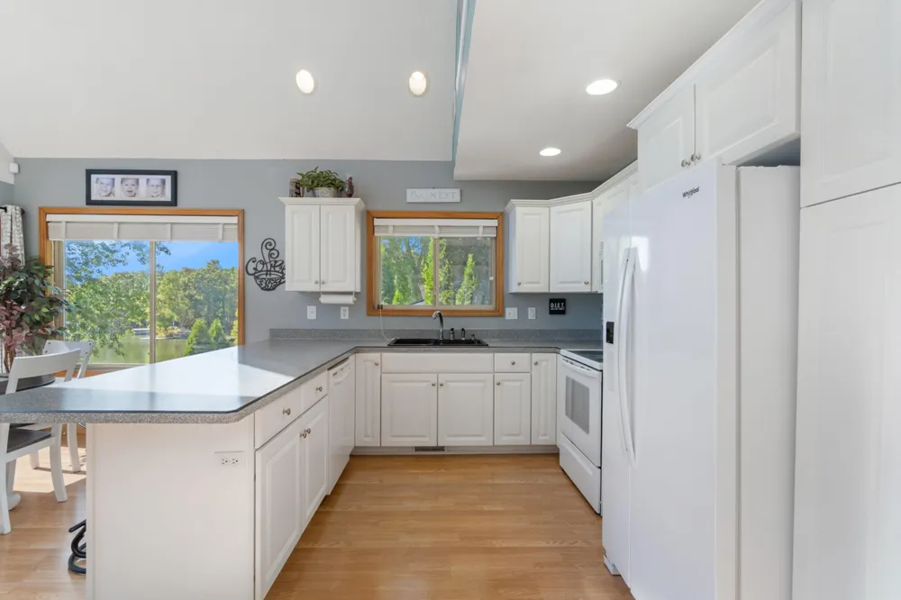 11912 Waldron Road Somerset Township, MI 49249