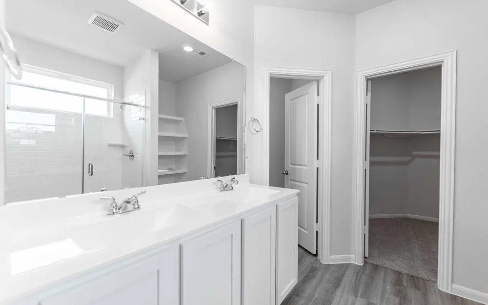 4326 Maple Root Lane Pinehurst, TX 77362