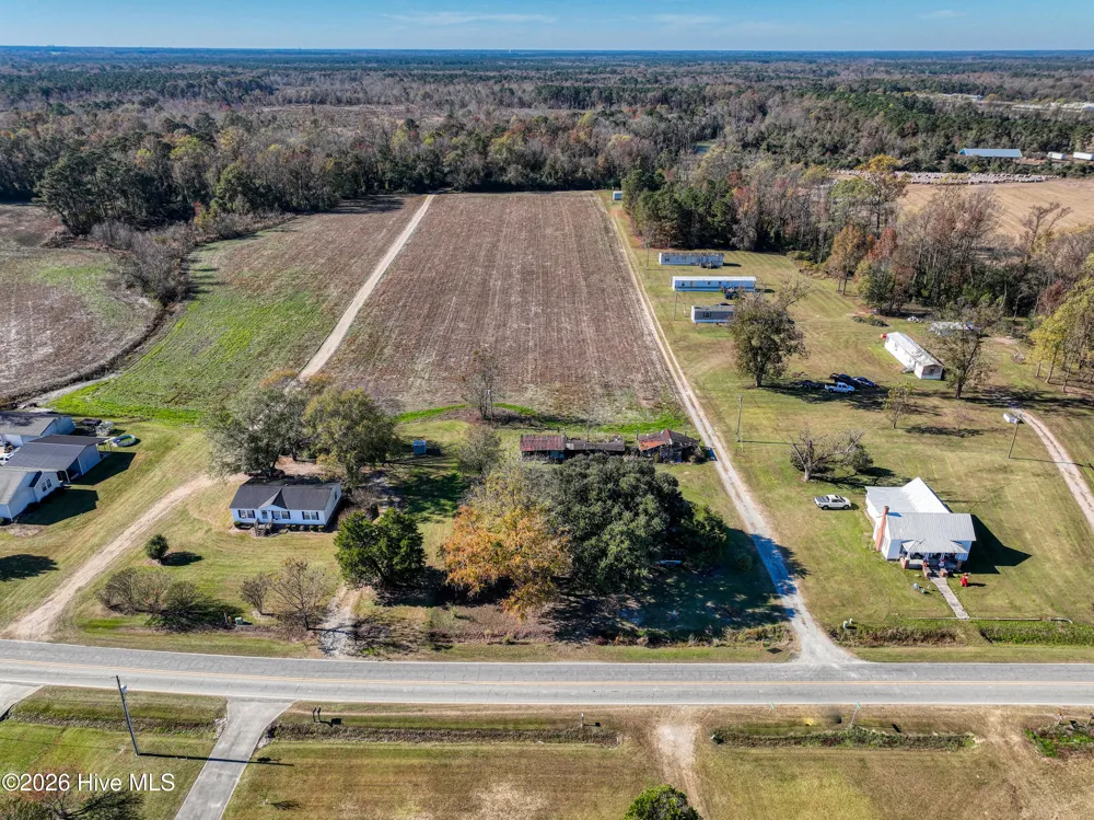 125 Plina Lane Beulaville, NC 28518