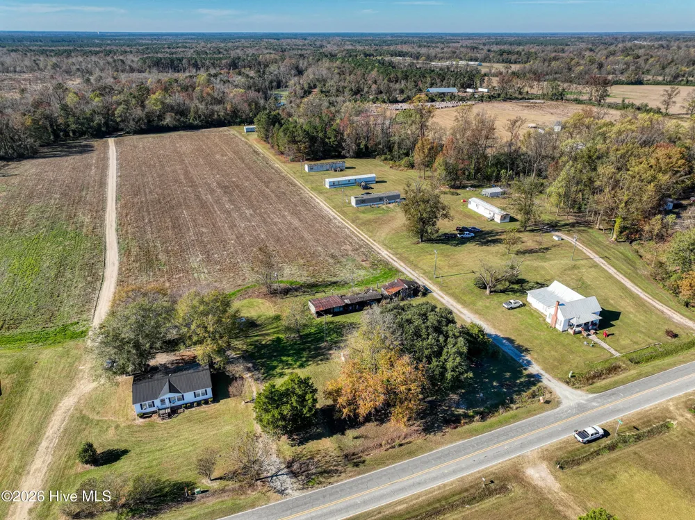 125 Plina Lane Beulaville, NC 28518