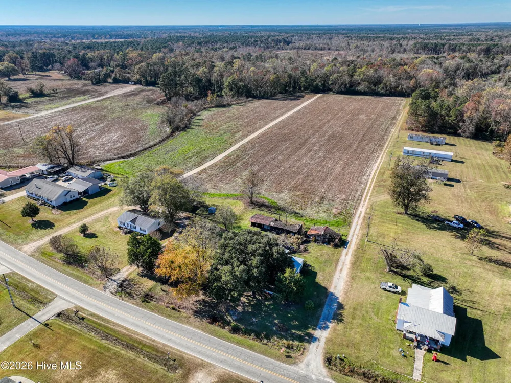 125 Plina Lane Beulaville, NC 28518