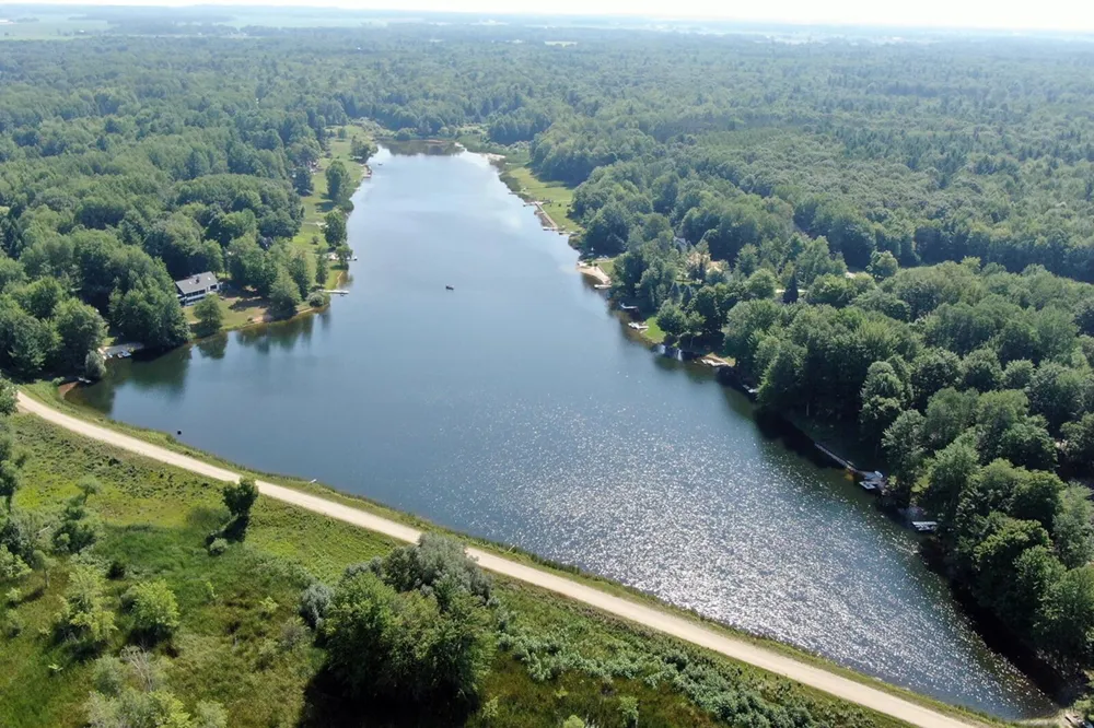 6127 Fawn Lake Drive Canadian Lakes, MI 49346