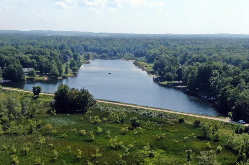 6127 Fawn Lake Drive Canadian Lakes, MI 49346
