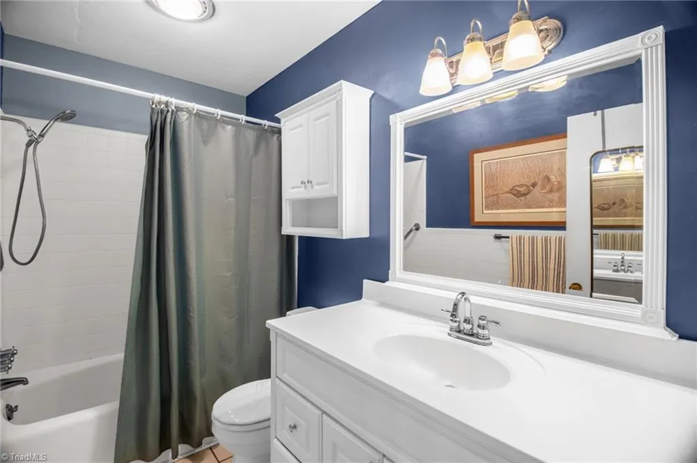 5630 Clinedale Court Pfafftown, NC 27040