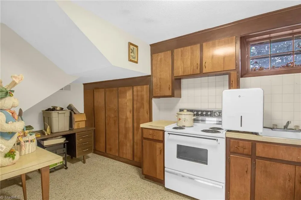 5630 Clinedale Court Pfafftown, NC 27040