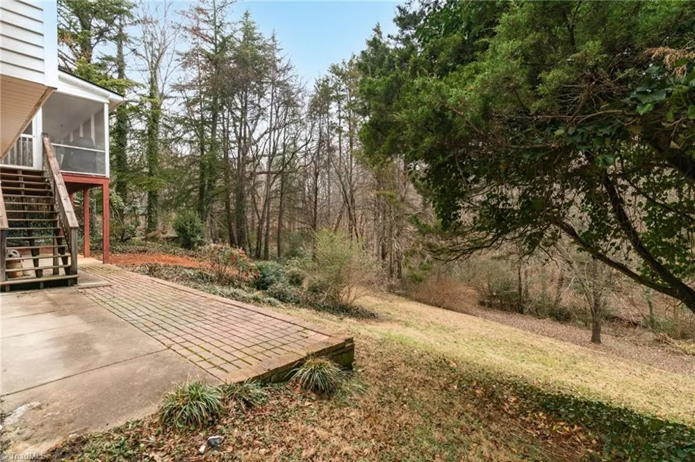 5630 Clinedale Court Pfafftown, NC 27040