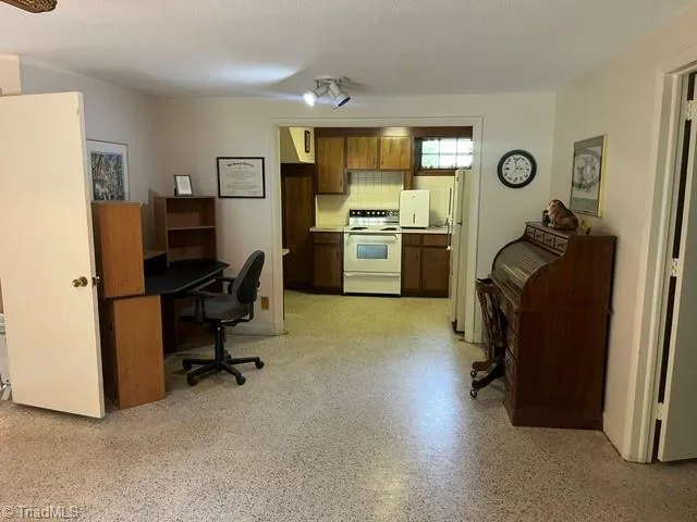 5630 Clinedale Court Pfafftown, NC 27040