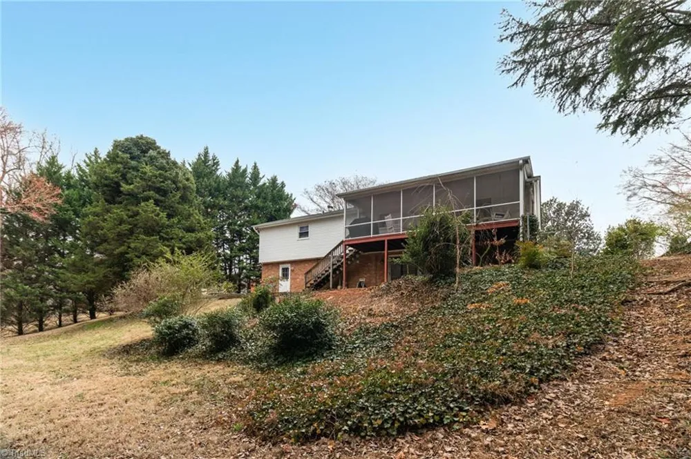 5630 Clinedale Court Pfafftown, NC 27040