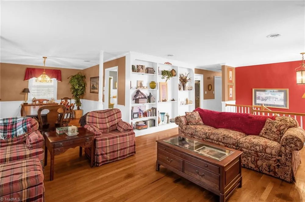 5630 Clinedale Court Pfafftown, NC 27040