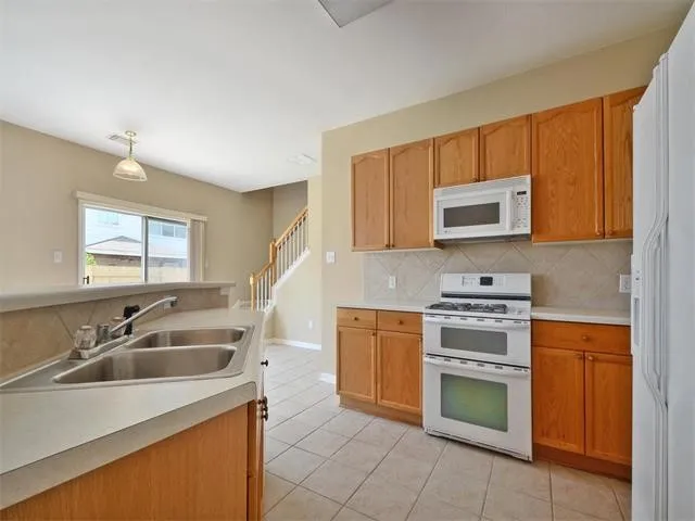 13533 Oregon Flats Trail Austin, TX 78727