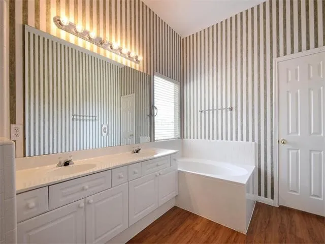 13533 Oregon Flats Trail Austin, TX 78727