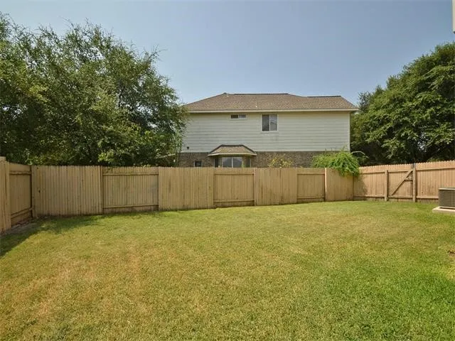 13533 Oregon Flats Trail Austin, TX 78727