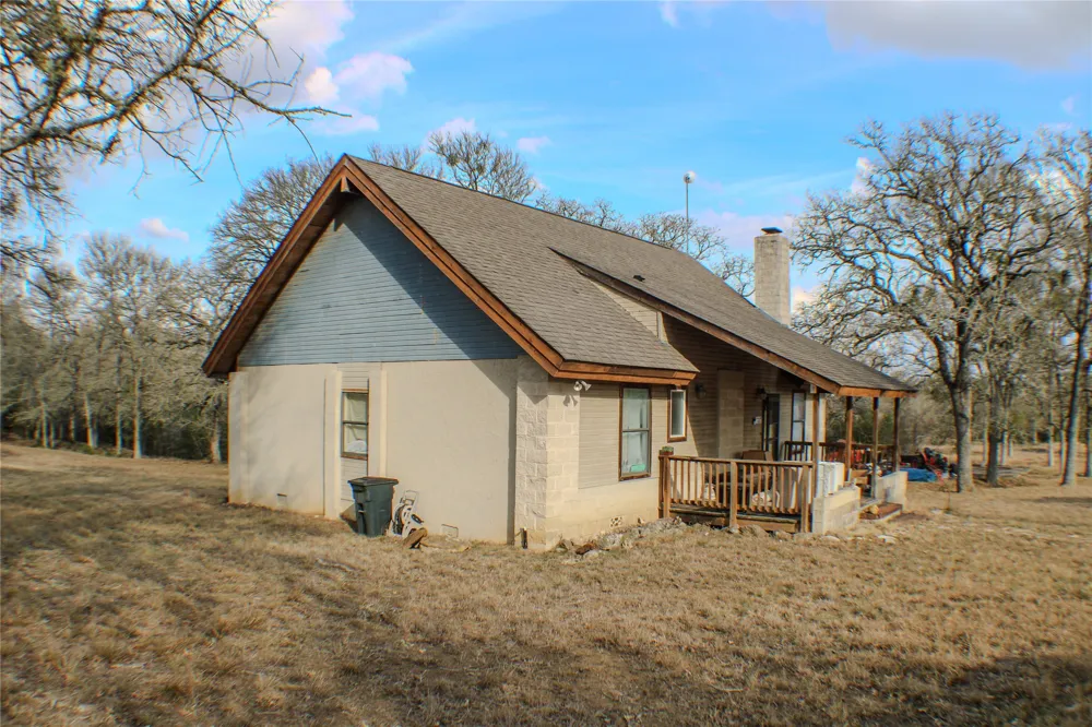 158 Synergy Drive #C Bastrop, TX 78602