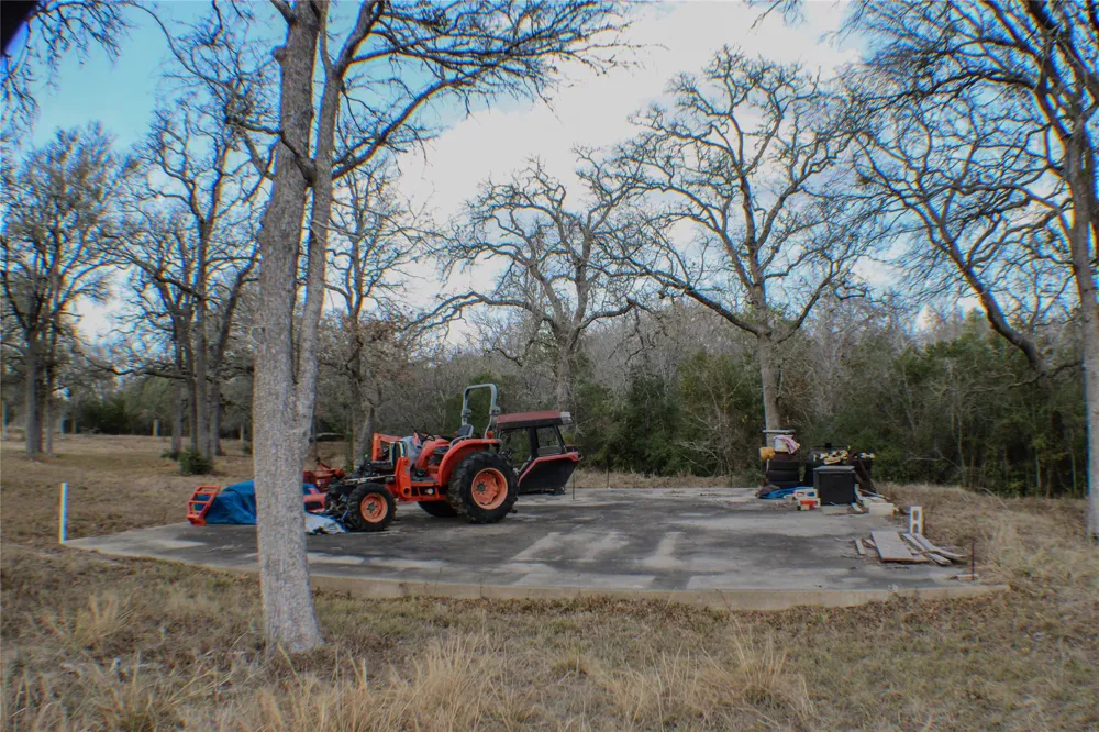 158 Synergy Drive #C Bastrop, TX 78602
