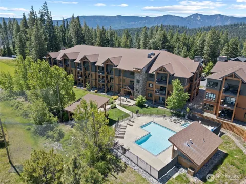 3770 Suncadia Trail #301