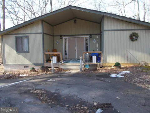 6 CHEYENNE DRIVE