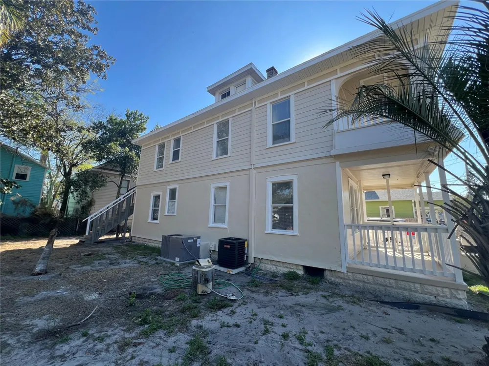 209 TAYLOR AVENUE #2 Daytona Beach, FL 32114