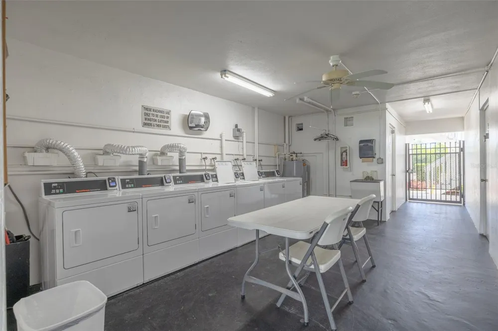 1001 77TH AVENUE #112 St Petersburg, FL 33702