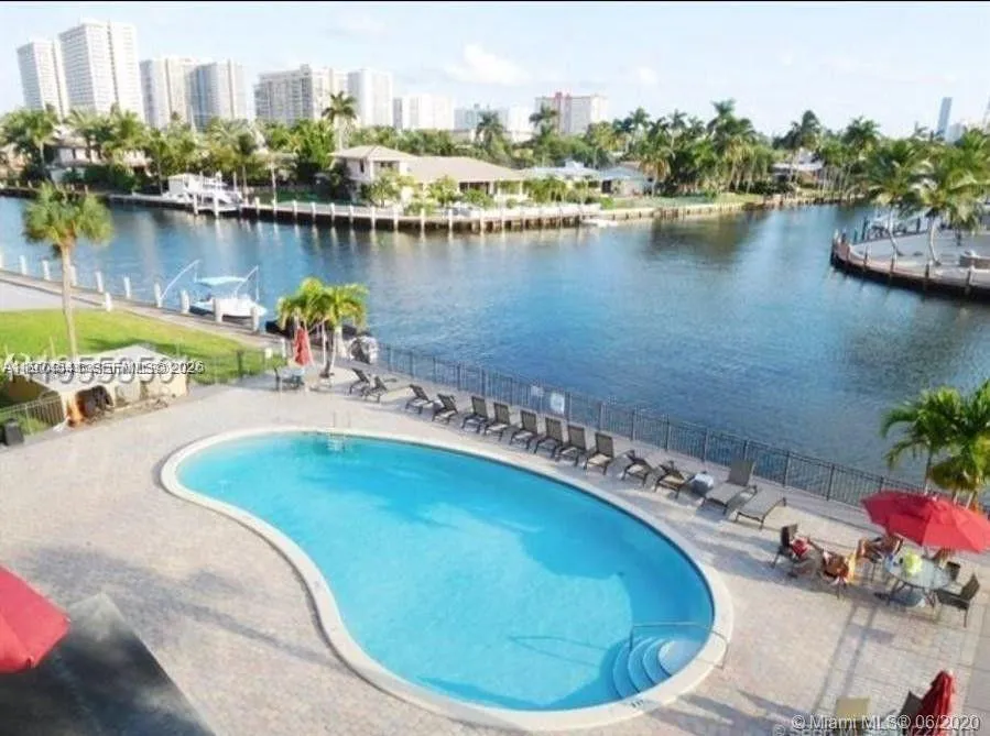 301 Golden Isles Dr #109 Hallandale Beach, FL 33009