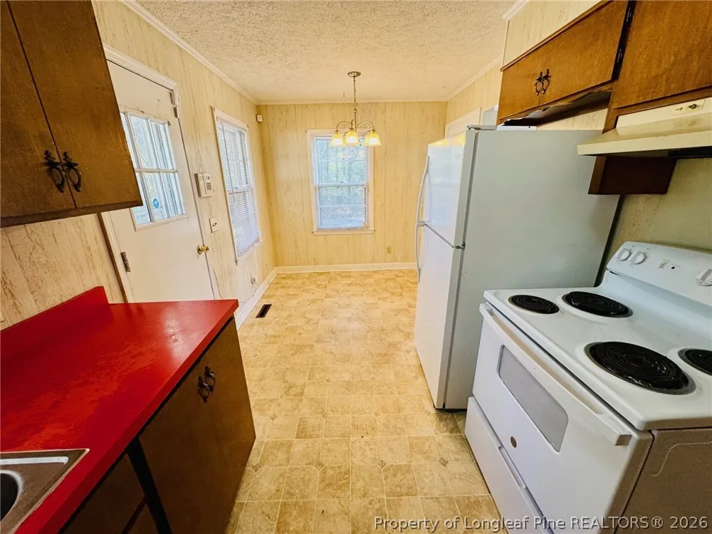 803 Floyd Street Fairmont, NC 28340