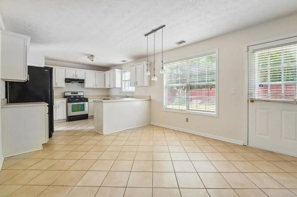 4255 Old House Drive Conley, GA 30288