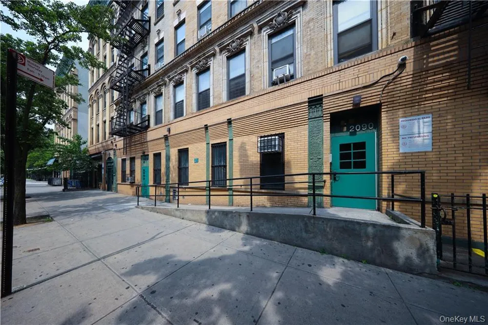 2090 Madison Avenue #4D New York (Manhattan), NY 10037