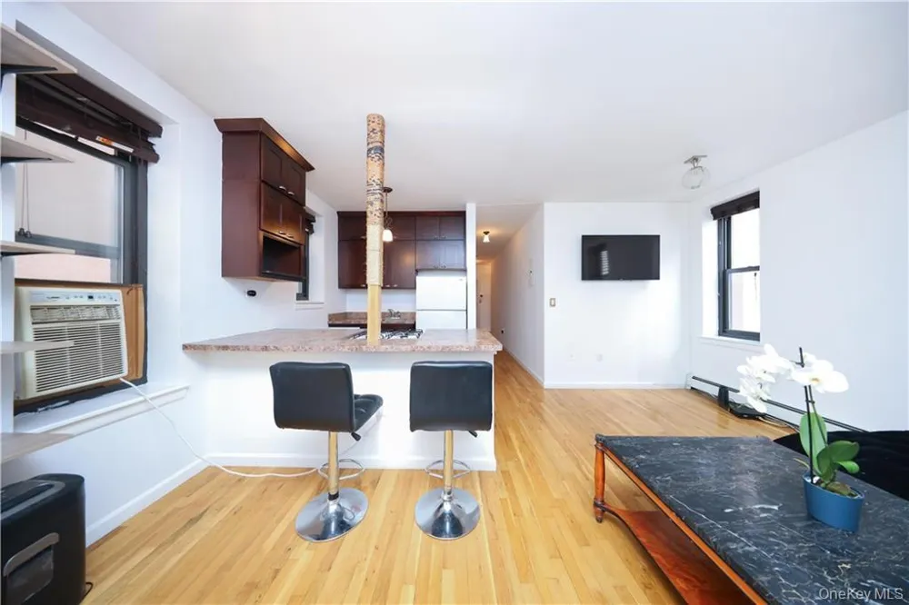 2090 Madison Avenue #4D New York (Manhattan), NY 10037