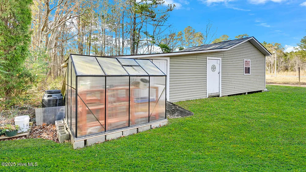 278 Woodstock Road Belhaven, NC 27810