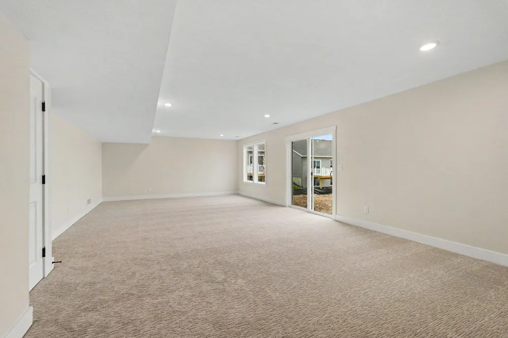 4904 Bethpage Drive NW Comstock Park, MI 49321