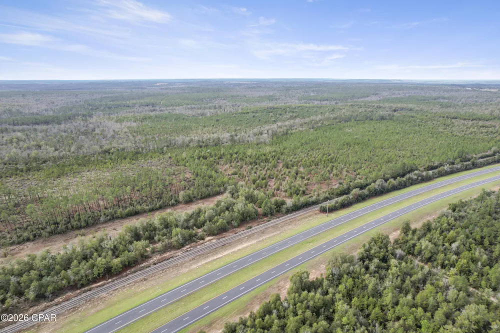 495 City Square Road Alford, FL 32420