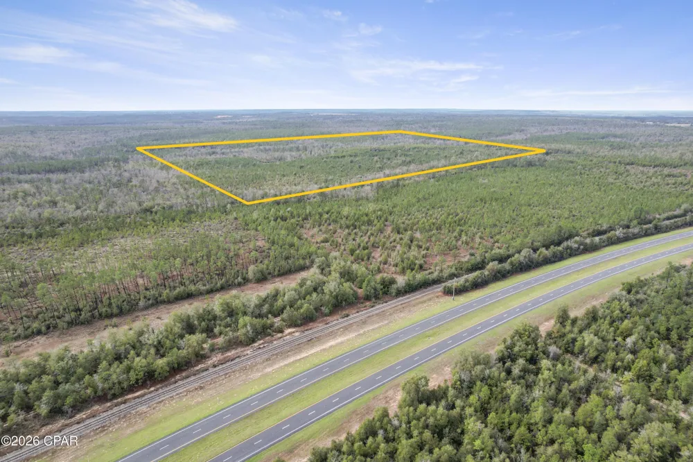 495 City Square Road Alford, FL 32420