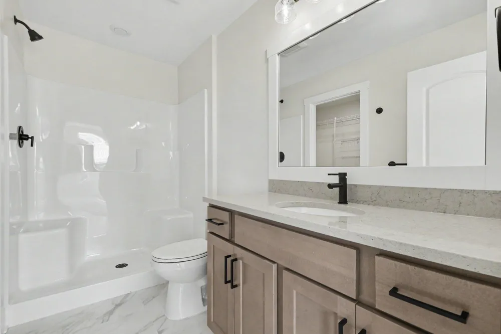 4904 Bethpage Drive NW Alpine Township, MI 49321