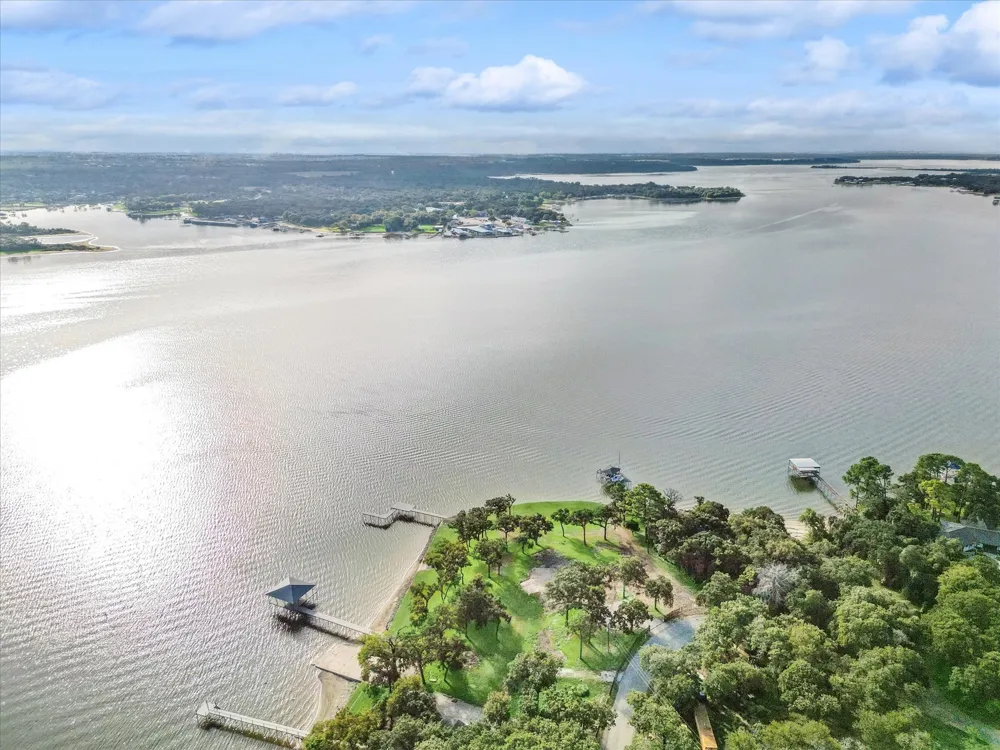 12420 Lake Forest Drive Azle, TX 76020