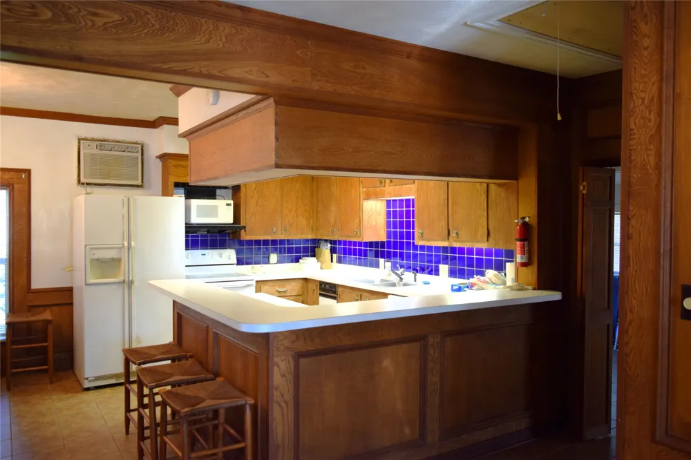 741 County Road 1222 Grand Saline, TX 75140