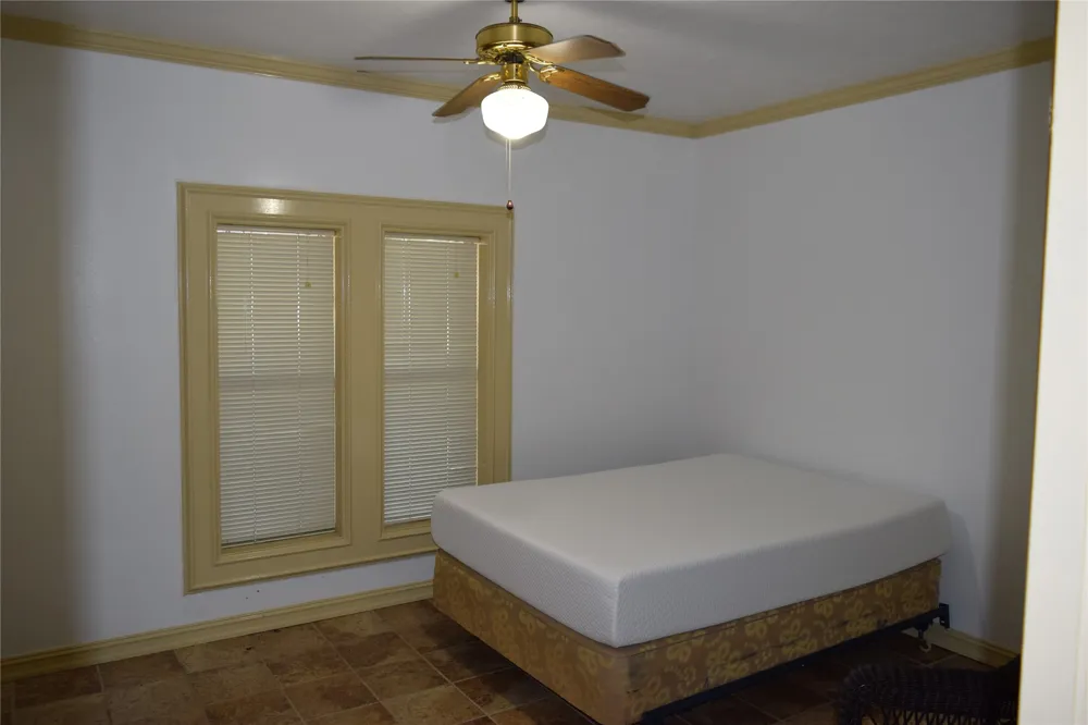 741 County Road 1222 Grand Saline, TX 75140