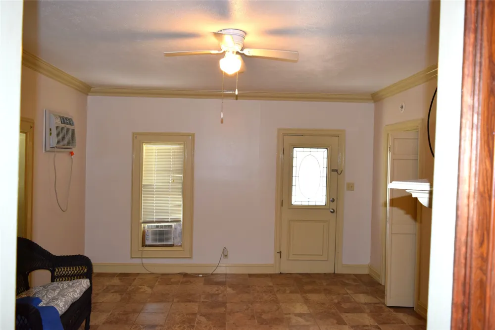 741 County Road 1222 Grand Saline, TX 75140