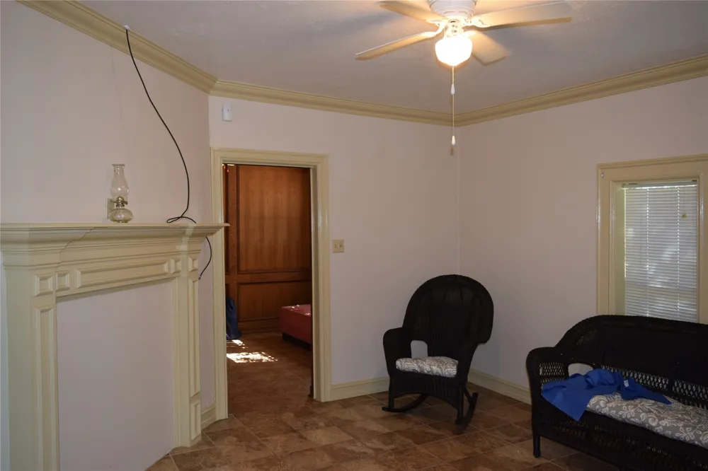 741 County Road 1222 Grand Saline, TX 75140