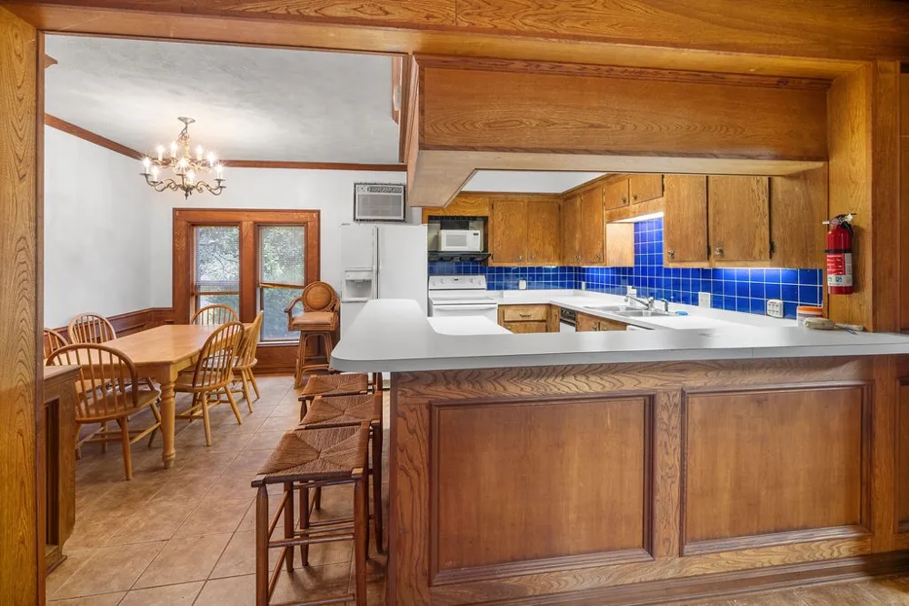 741 County Road 1222 Grand Saline, TX 75140