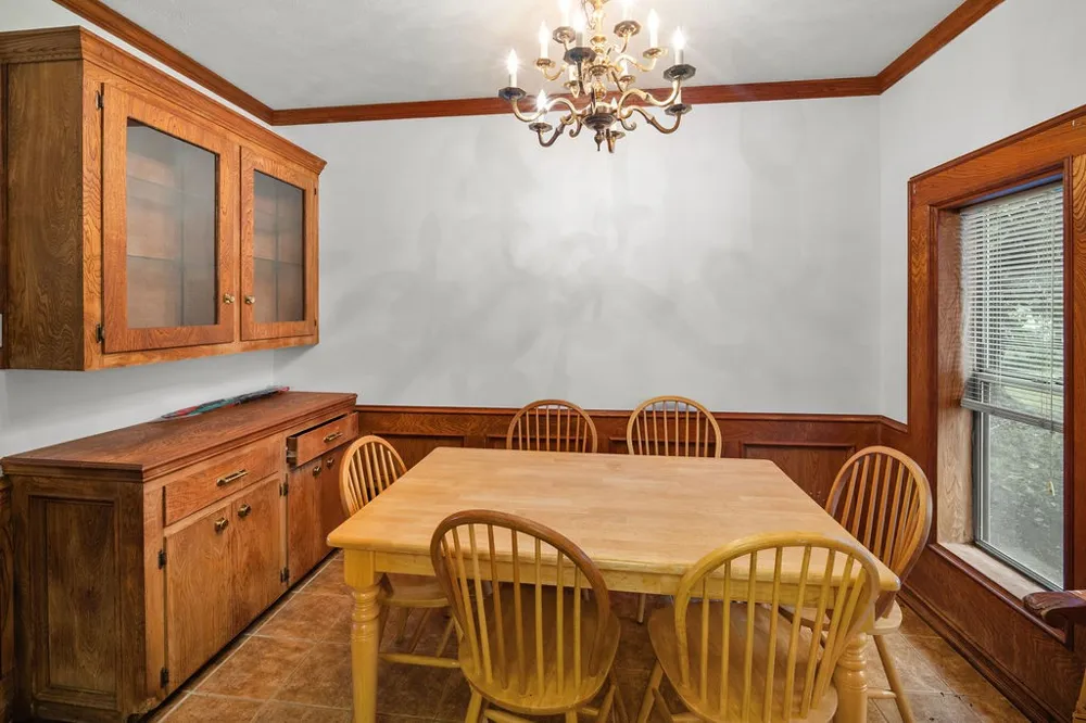 741 County Road 1222 Grand Saline, TX 75140