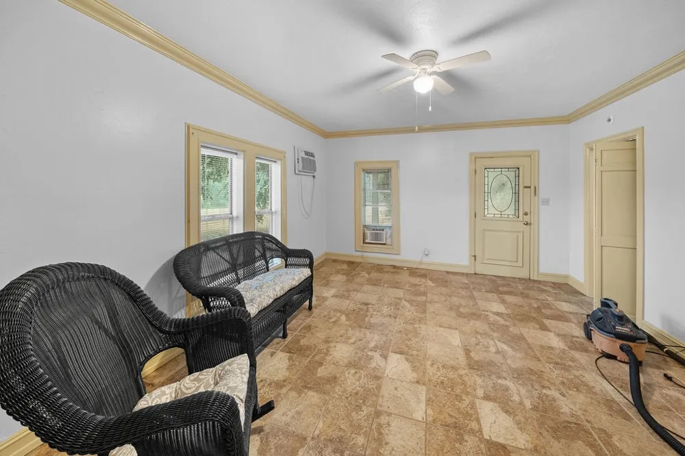 741 County Road 1222 Grand Saline, TX 75140
